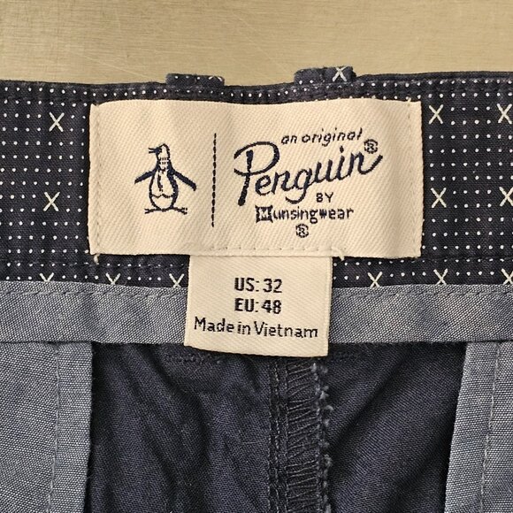 Penguin Chino Shorts Mens 32 Blue Geometric Micro Print Flat Front Casual Golf - Picture 6 of 8